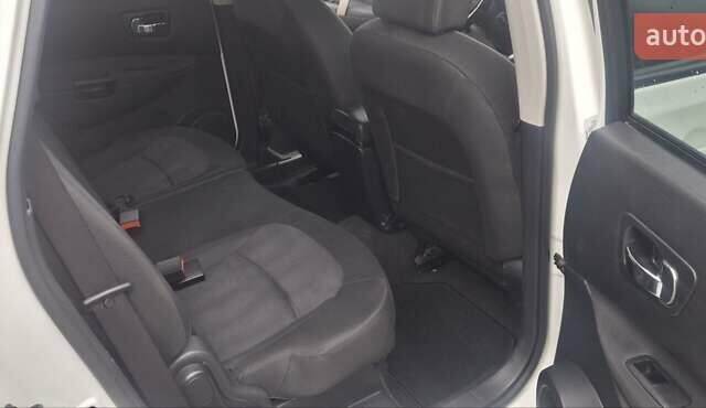 Білий Ніссан Кашкай 2, об'ємом двигуна 1.5 л та пробігом 271 тис. км за 10799 $, фото 15 на Automoto.ua