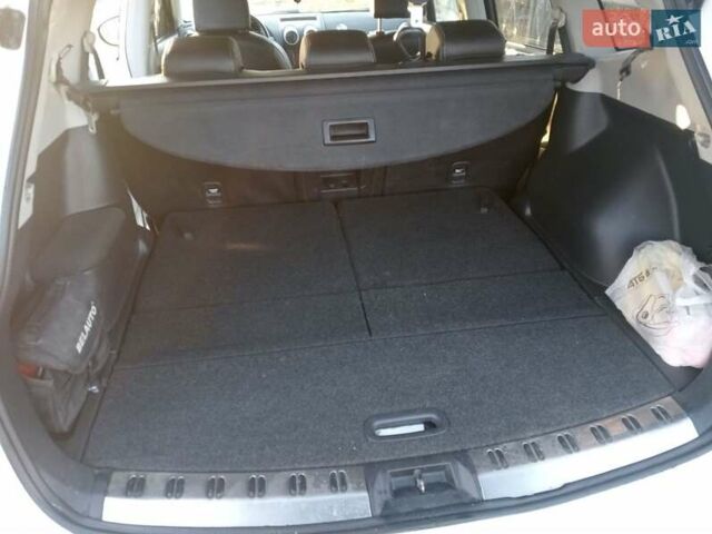 Белый Ниссан Кашкай 2, объемом двигателя 2 л и пробегом 190 тыс. км за 11500 $, фото 15 на Automoto.ua