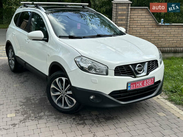 Білий Ніссан Кашкай 2, об'ємом двигуна 1.5 л та пробігом 238 тис. км за 10900 $, фото 2 на Automoto.ua