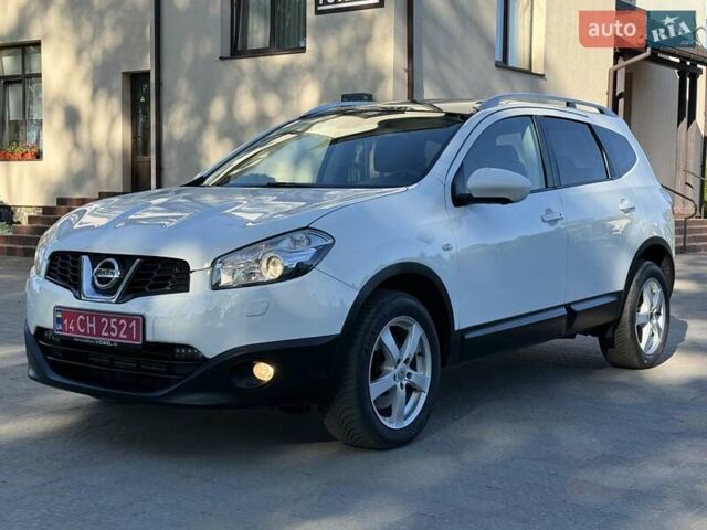 Белый Ниссан Кашкай 2, объемом двигателя 2 л и пробегом 214 тыс. км за 12750 $, фото 9 на Automoto.ua