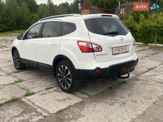 Білий Ніссан Кашкай 2, об'ємом двигуна 1.6 л та пробігом 211 тис. км за 11600 $, фото 5 на Automoto.ua