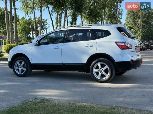 Білий Ніссан Кашкай 2, об'ємом двигуна 2 л та пробігом 215 тис. км за 12500 $, фото 12 на Automoto.ua