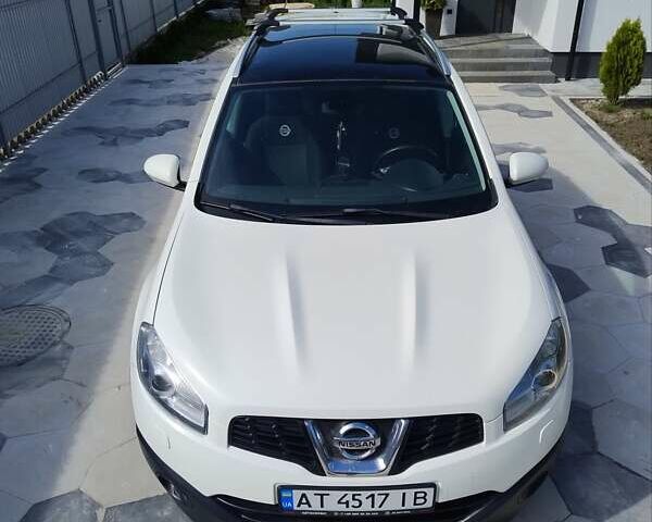 Белый Ниссан Кашкай 2, объемом двигателя 2 л и пробегом 271 тыс. км за 11450 $, фото 23 на Automoto.ua