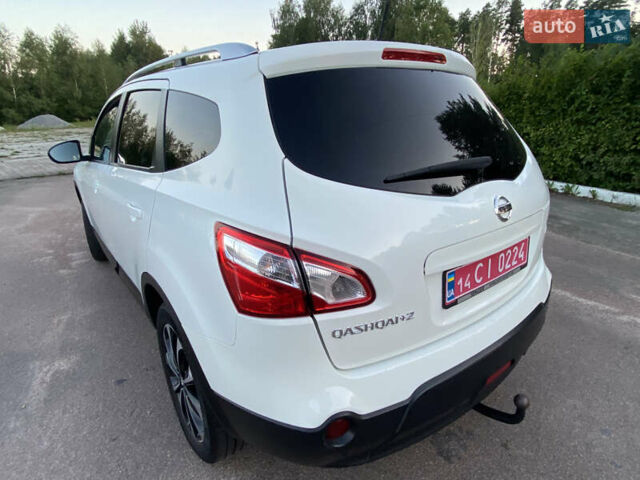 Белый Ниссан Кашкай 2, объемом двигателя 1.6 л и пробегом 215 тыс. км за 11300 $, фото 7 на Automoto.ua