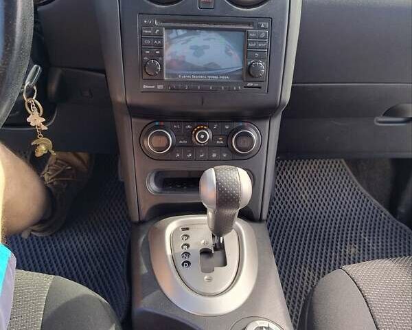 Белый Ниссан Кашкай 2, объемом двигателя 2 л и пробегом 271 тыс. км за 11450 $, фото 12 на Automoto.ua