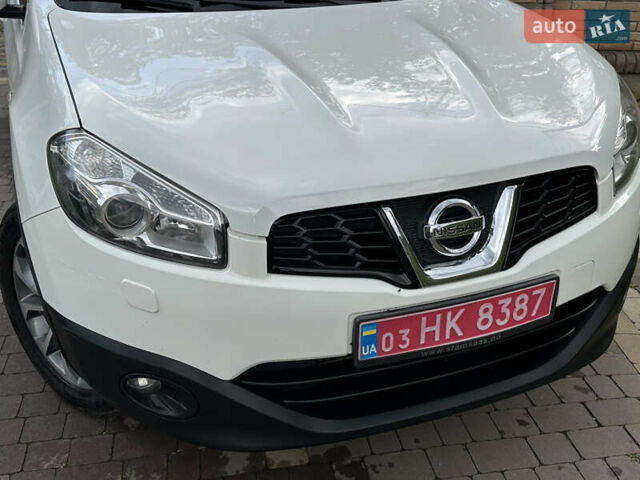 Білий Ніссан Кашкай 2, об'ємом двигуна 1.5 л та пробігом 238 тис. км за 10900 $, фото 46 на Automoto.ua