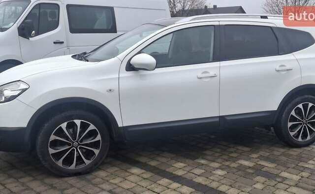 Білий Ніссан Кашкай 2, об'ємом двигуна 1.5 л та пробігом 271 тис. км за 10799 $, фото 1 на Automoto.ua