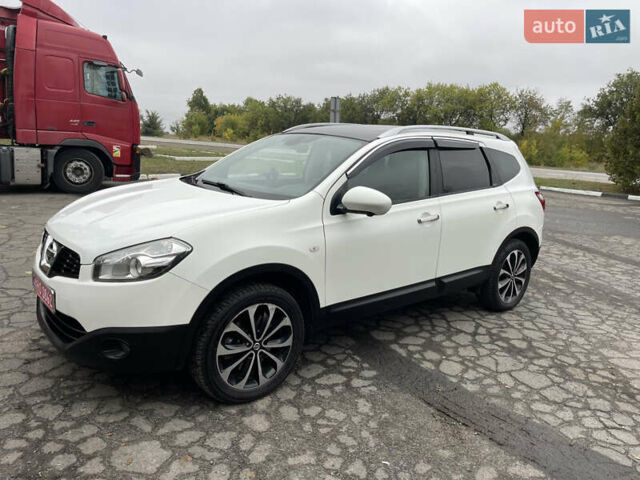 Білий Ніссан Кашкай 2, об'ємом двигуна 1.6 л та пробігом 212 тис. км за 11300 $, фото 17 на Automoto.ua