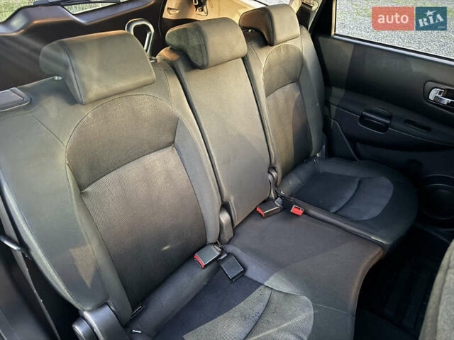 Белый Ниссан Кашкай 2, объемом двигателя 2 л и пробегом 208 тыс. км за 11800 $, фото 12 на Automoto.ua