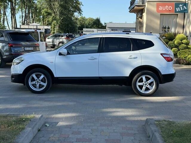 Белый Ниссан Кашкай 2, объемом двигателя 2 л и пробегом 214 тыс. км за 12750 $, фото 11 на Automoto.ua