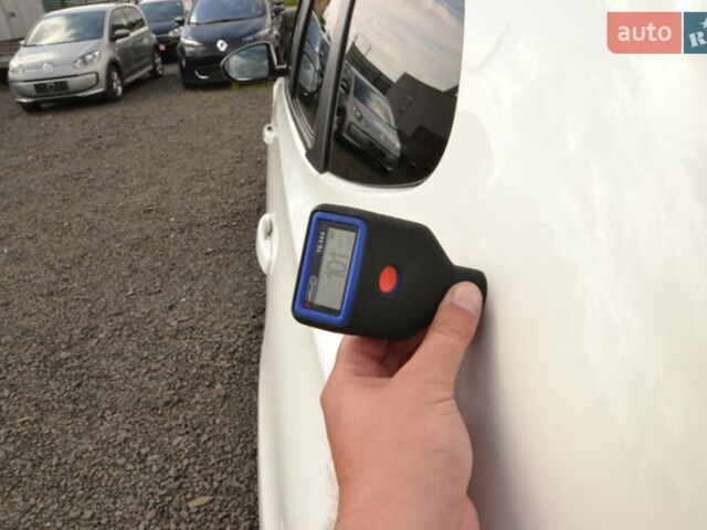 Ниссан Кашкай 2 2012 в Луцке на Automoto.ua Белый Ниссан Кашкай 2, объемом двигателя 1.6 л и пробегом 217 тыс. км за 11250 $, фото 43 на Automoto.ua