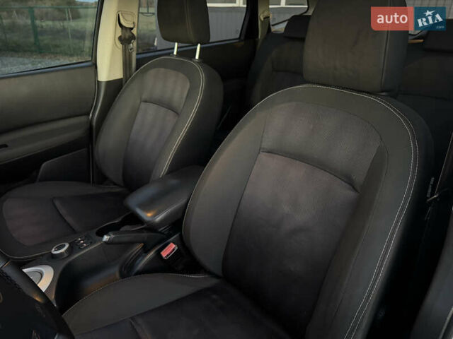 Белый Ниссан Кашкай 2, объемом двигателя 2 л и пробегом 208 тыс. км за 11800 $, фото 9 на Automoto.ua