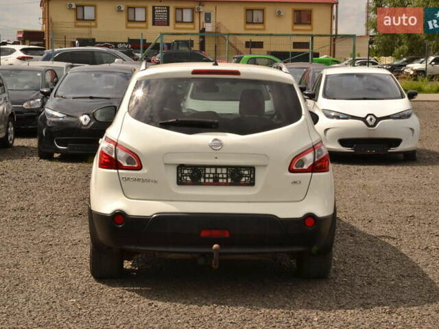 Ниссан Кашкай 2 2012 в Луцке на Automoto.ua Белый Ниссан Кашкай 2, объемом двигателя 1.6 л и пробегом 217 тыс. км за 11250 $, фото 8 на Automoto.ua