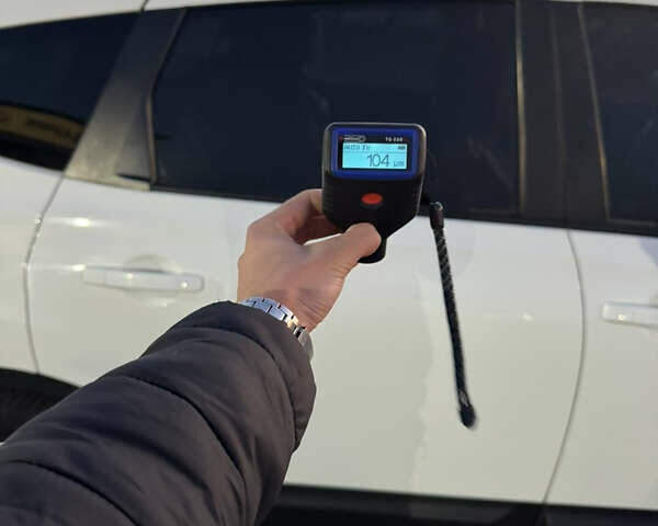 Белый Ниссан Кашкай 2, объемом двигателя 2 л и пробегом 208 тыс. км за 11800 $, фото 28 на Automoto.ua