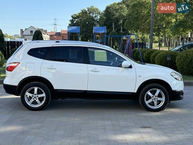 Белый Ниссан Кашкай 2, объемом двигателя 2 л и пробегом 214 тыс. км за 12750 $, фото 23 на Automoto.ua