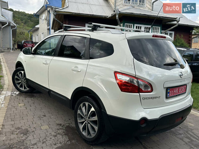Білий Ніссан Кашкай 2, об'ємом двигуна 1.5 л та пробігом 238 тис. км за 10900 $, фото 44 на Automoto.ua