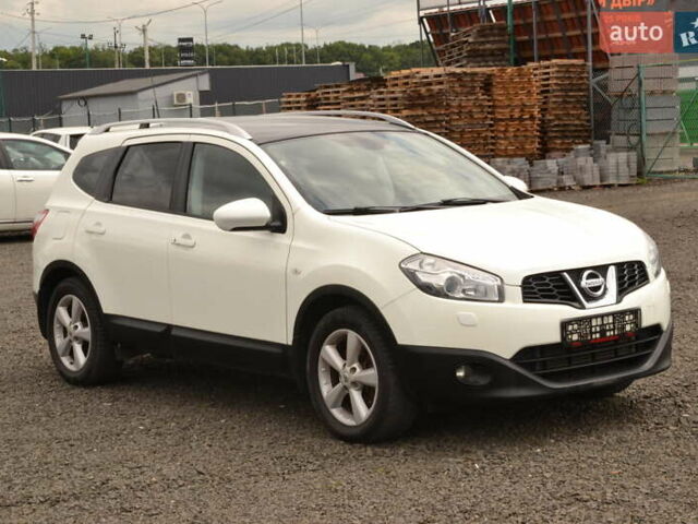 Ниссан Кашкай 2 2012 в Луцке на Automoto.ua Белый Ниссан Кашкай 2, объемом двигателя 1.6 л и пробегом 217 тыс. км за 11250 $, фото 3 на Automoto.ua