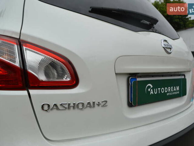 Белый Ниссан Кашкай 2, объемом двигателя 1.6 л и пробегом 346 тыс. км за 11500 $, фото 26 на Automoto.ua