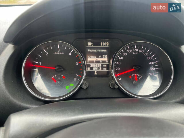 Ниссан Кашкай 2 2013 в Новых Санжарах на Automoto.ua Белый Ниссан Кашкай 2, объемом двигателя 1.5 л и пробегом 307 тыс. км за 10000 $, фото 13 на Automoto.ua