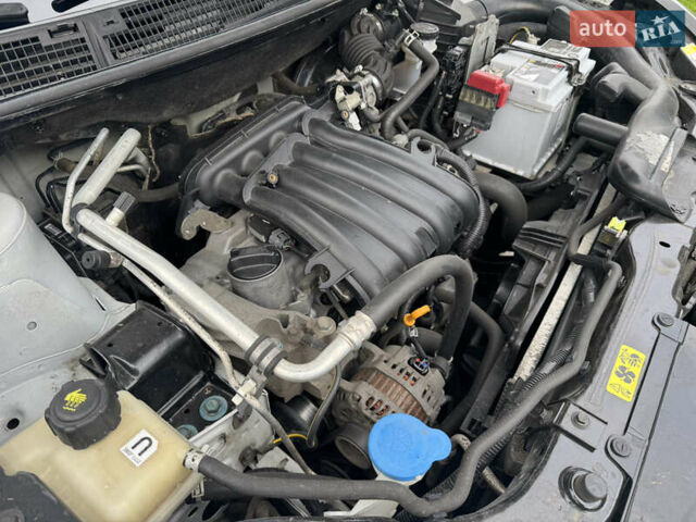 Ниссан Кашкай 2 2013 в Черкассах на Automoto.ua Белый Ниссан Кашкай 2, объемом двигателя 1.6 л и пробегом 280 тыс. км за 10300 $, фото 9 на Automoto.ua