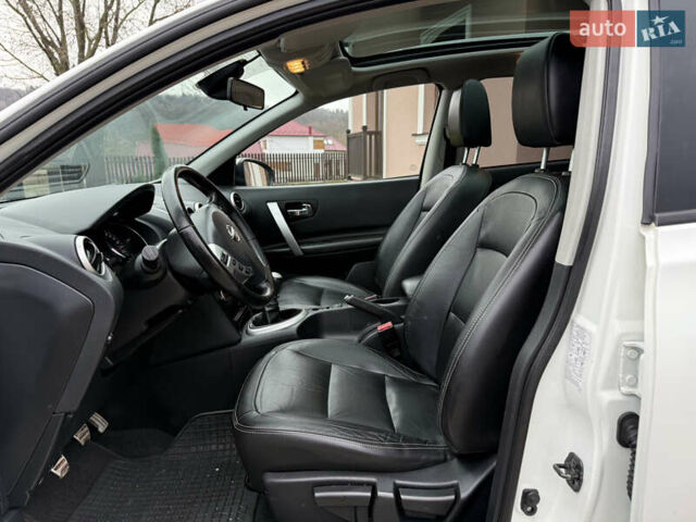 Белый Ниссан Кашкай 2, объемом двигателя 1.6 л и пробегом 220 тыс. км за 10650 $, фото 19 на Automoto.ua