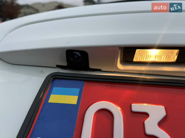 Білий Ніссан Кашкай 2, об'ємом двигуна 1.6 л та пробігом 192 тис. км за 11999 $, фото 42 на Automoto.ua