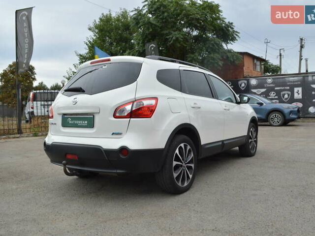 Белый Ниссан Кашкай 2, объемом двигателя 1.6 л и пробегом 346 тыс. км за 11500 $, фото 2 на Automoto.ua