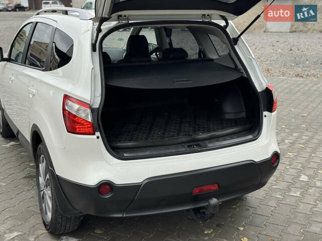 Ниссан Кашкай 2 2013 в Ровно на Automoto.ua Белый Ниссан Кашкай 2, объемом двигателя 1.6 л и пробегом 213 тыс. км за 12800 $, фото 28 на Automoto.ua