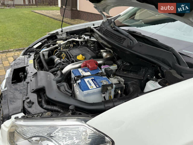 Белый Ниссан Кашкай 2, объемом двигателя 1.6 л и пробегом 220 тыс. км за 10650 $, фото 66 на Automoto.ua