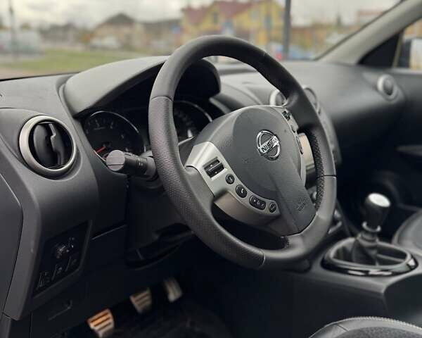 Ниссан Кашкай 2 2013 в Дубно на Automoto.ua Белый Ниссан Кашкай 2, объемом двигателя 1.6 л и пробегом 233 тыс. км за 11499 $, фото 32 на Automoto.ua