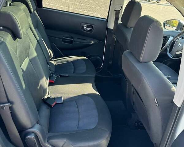 Білий Ніссан Кашкай 2, об'ємом двигуна 2 л та пробігом 150 тис. км за 15800 $, фото 13 на Automoto.ua