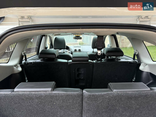 Белый Ниссан Кашкай 2, объемом двигателя 1.6 л и пробегом 220 тыс. км за 10650 $, фото 34 на Automoto.ua