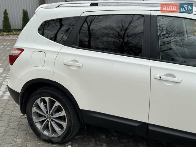 Ниссан Кашкай 2 2013 в Ровно на Automoto.ua Белый Ниссан Кашкай 2, объемом двигателя 1.6 л и пробегом 213 тыс. км за 12800 $, фото 34 на Automoto.ua