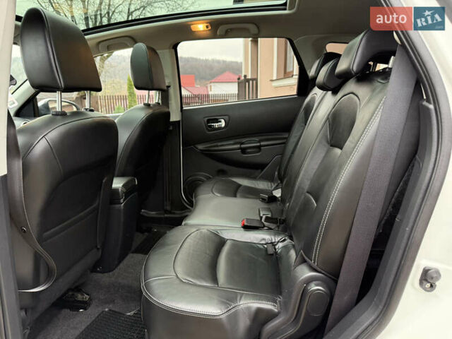 Белый Ниссан Кашкай 2, объемом двигателя 1.6 л и пробегом 220 тыс. км за 10650 $, фото 18 на Automoto.ua