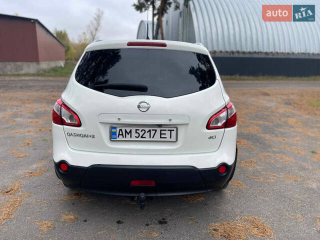 Ниссан Кашкай 2 2013 в Новых Санжарах на Automoto.ua Белый Ниссан Кашкай 2, объемом двигателя 1.5 л и пробегом 307 тыс. км за 10000 $, фото 4 на Automoto.ua