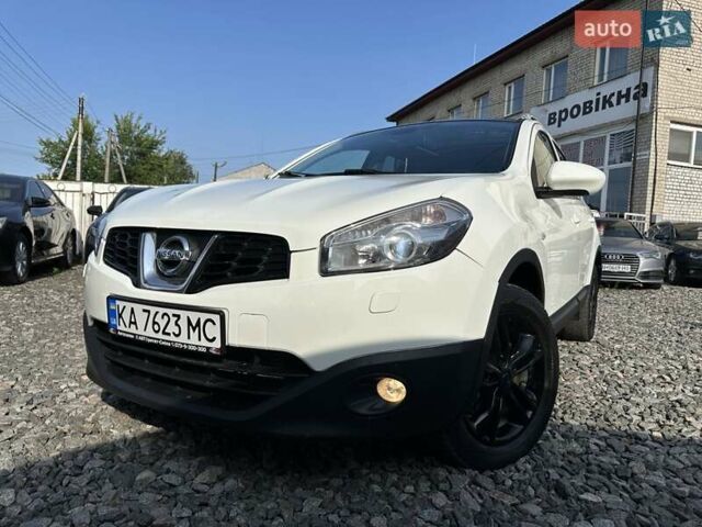 Белый Ниссан Кашкай 2, объемом двигателя 2 л и пробегом 246 тыс. км за 9700 $, фото 18 на Automoto.ua