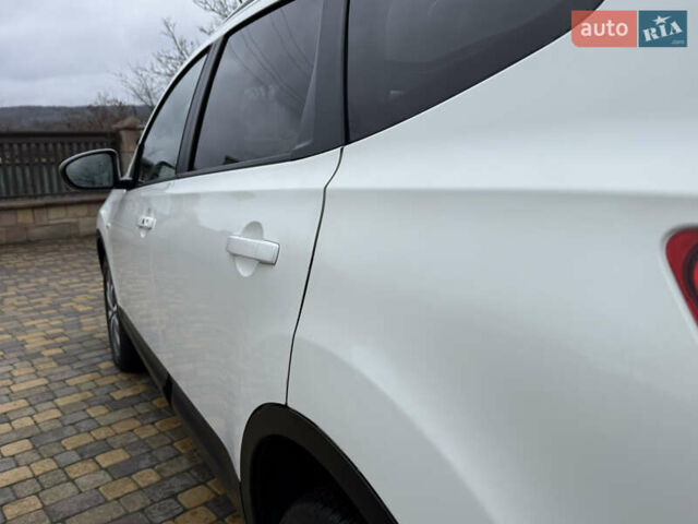 Белый Ниссан Кашкай 2, объемом двигателя 1.6 л и пробегом 220 тыс. км за 10650 $, фото 60 на Automoto.ua