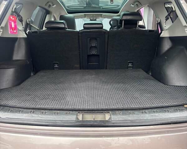 Бежевый Ниссан Кашкай 2, объемом двигателя 2 л и пробегом 250 тыс. км за 8800 $, фото 11 на Automoto.ua