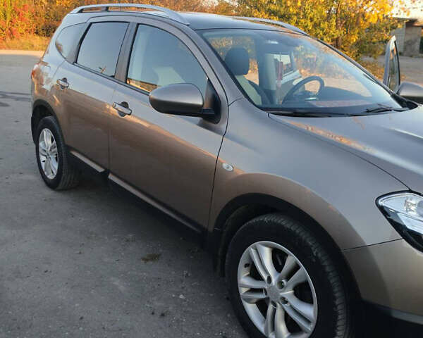 Ниссан Кашкай 2 2011 в Каменце-Подольском на Automoto.ua Бежевый Ниссан Кашкай 2, объемом двигателя 2 л и пробегом 250 тыс. км за 12000 $, фото 36 на Automoto.ua