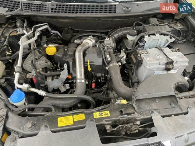 Черный Ниссан Кашкай 2, объемом двигателя 1.5 л и пробегом 230 тыс. км за 8800 $, фото 13 на Automoto.ua