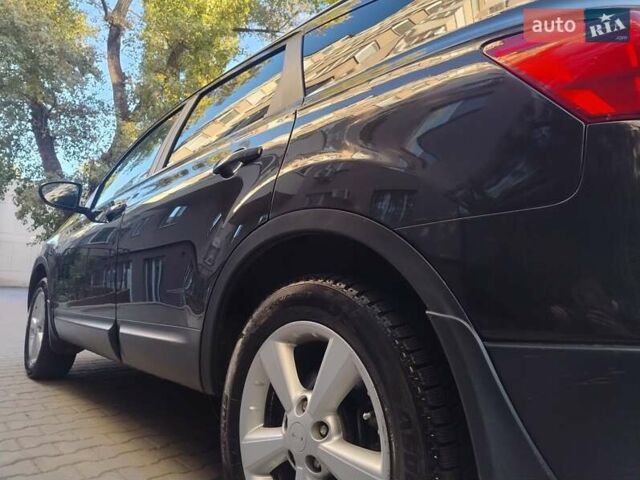 Черный Ниссан Кашкай 2, объемом двигателя 2 л и пробегом 167 тыс. км за 8300 $, фото 2 на Automoto.ua