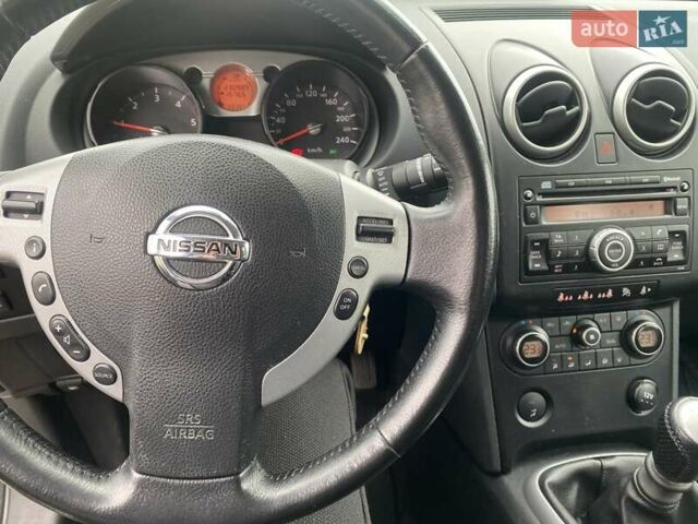 Черный Ниссан Кашкай 2, объемом двигателя 1.5 л и пробегом 230 тыс. км за 8800 $, фото 9 на Automoto.ua
