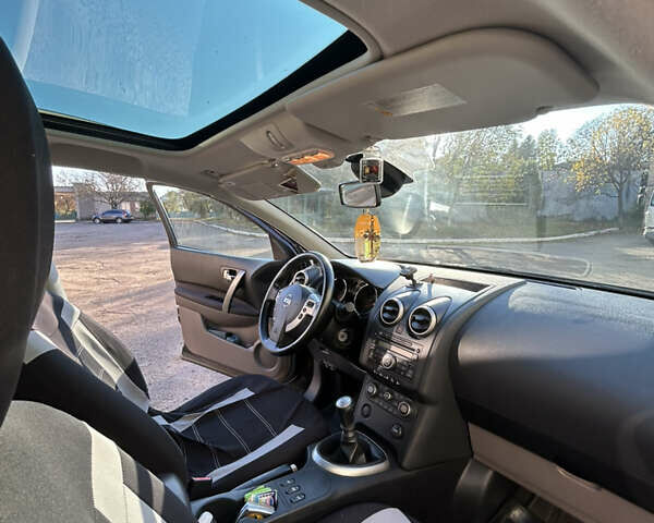 Ниссан Кашкай 2 2008 в Ивано-Франковске на Automoto.ua Черный Ниссан Кашкай 2, объемом двигателя 2 л и пробегом 278 тыс. км за 8700 $, фото 14 на Automoto.ua