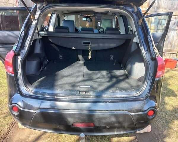 Черный Ниссан Кашкай 2, объемом двигателя 2 л и пробегом 310 тыс. км за 8800 $, фото 8 на Automoto.ua