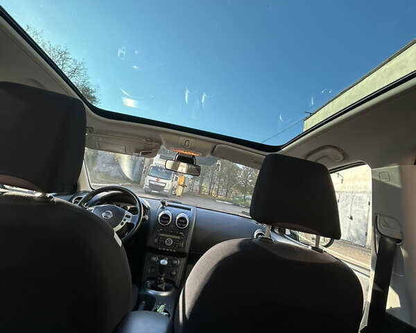 Ниссан Кашкай 2 2008 в Ивано-Франковске на Automoto.ua Черный Ниссан Кашкай 2, объемом двигателя 2 л и пробегом 278 тыс. км за 8700 $, фото 15 на Automoto.ua