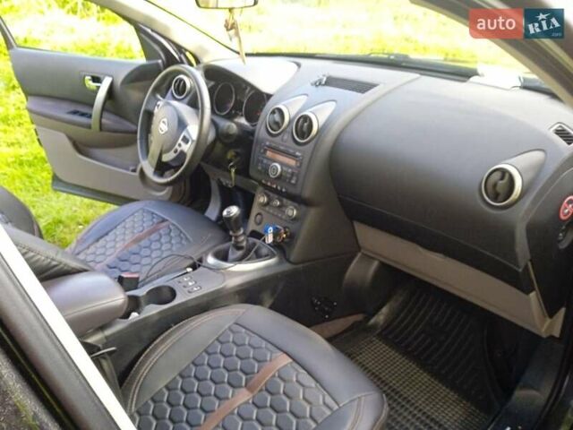 Черный Ниссан Кашкай 2, объемом двигателя 2 л и пробегом 195 тыс. км за 9000 $, фото 11 на Automoto.ua