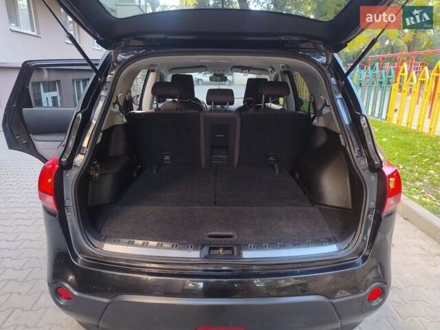 Черный Ниссан Кашкай 2, объемом двигателя 2 л и пробегом 167 тыс. км за 8300 $, фото 19 на Automoto.ua