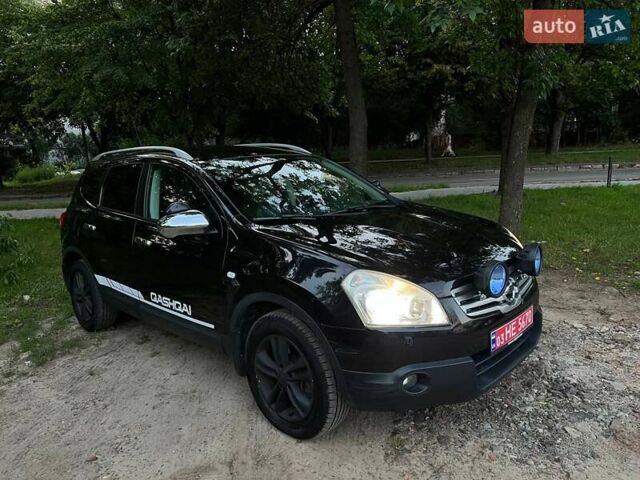 Черный Ниссан Кашкай 2, объемом двигателя 2 л и пробегом 260 тыс. км за 7300 $, фото 4 на Automoto.ua