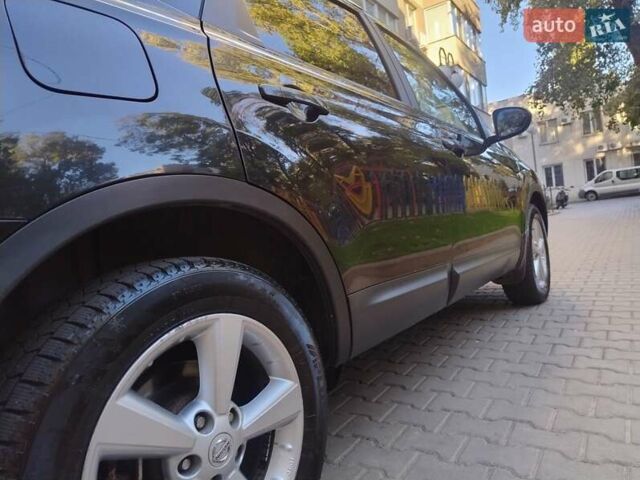 Черный Ниссан Кашкай 2, объемом двигателя 2 л и пробегом 167 тыс. км за 8300 $, фото 3 на Automoto.ua