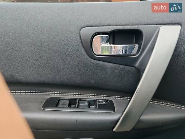 Ниссан Кашкай 2 2009 в Хусте на Automoto.ua Черный Ниссан Кашкай 2, объемом двигателя 2 л и пробегом 238 тыс. км за 9900 $, фото 15 на Automoto.ua